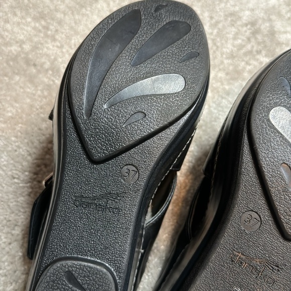Dansko Buckle Cross Strap Black Leather Wedge Platform Sandal EU 36 US 6.5 - 7 - Picture 8 of 10